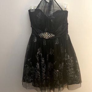 Prom or party dress size 11/12 halter style in front, open back in great shape.